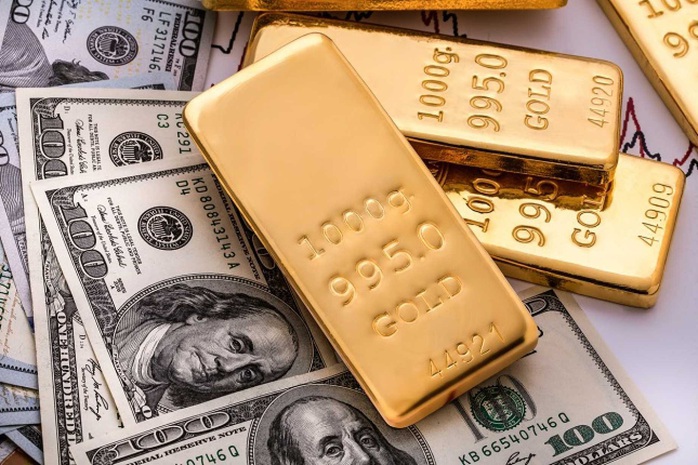Nên giữ USD hay vàng trong năm 2021? - Ảnh 1. Nên giữ USD hay vàng trong năm 2021? - Ảnh 1.