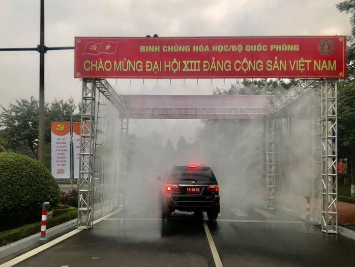 Ông Trần Quốc Vượng kiểm tra, tổng duyệt công tác chuẩn bị cho Đại hội XIII của Đảng - Ảnh 8.