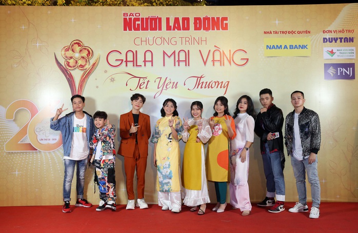 GALA MV Xuan yeu thuong-tham do 5