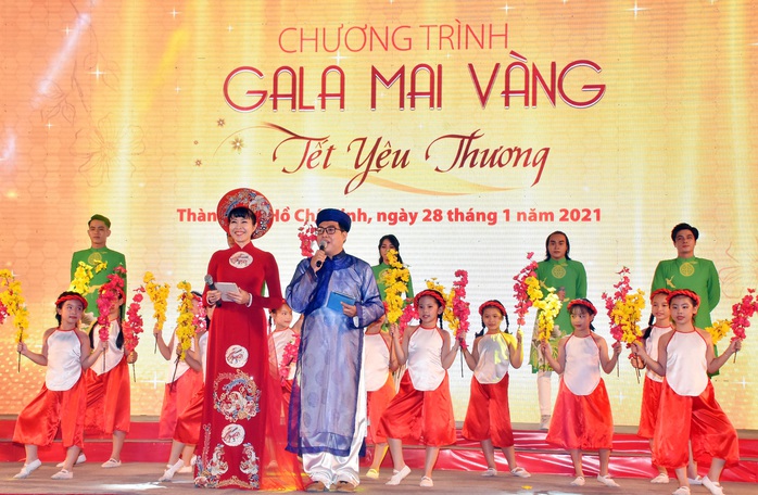 GALA MV Xuan yeu thuong - Tiet muc Nhu Hoa mua xuan 2