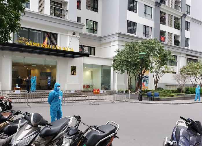 Ca Covid-19 mới ở Hà Nội sống ở chung cư cao cấp, đi sắm tết tại trung tâm thương mại - Ảnh 3.
