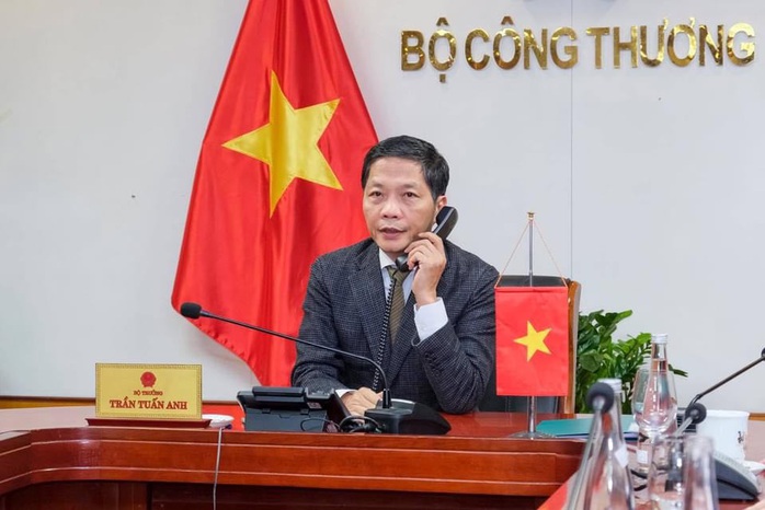 Trưởng Đại diện Thương mại Mỹ nói về việc điều tra chính sách tiền tệ, nhập khẩu gỗ Việt Nam - Ảnh 1.