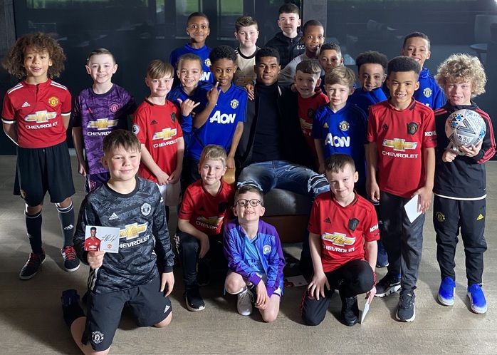 Tiến sĩ đá bóng Marcus Rashford: Yêu thương, cho đi và nhận về - Ảnh 5. Tiến sĩ đá bóng Marcus Rashford: Yêu thương, cho đi và nhận về - Ảnh 5.