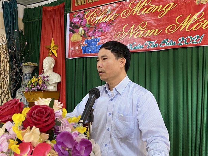 Bộ trưởng Bộ Y tế Nguyễn Thanh Long tặng quà, động viên bệnh nhân phải ăn Tết bệnh viện - Ảnh 23.