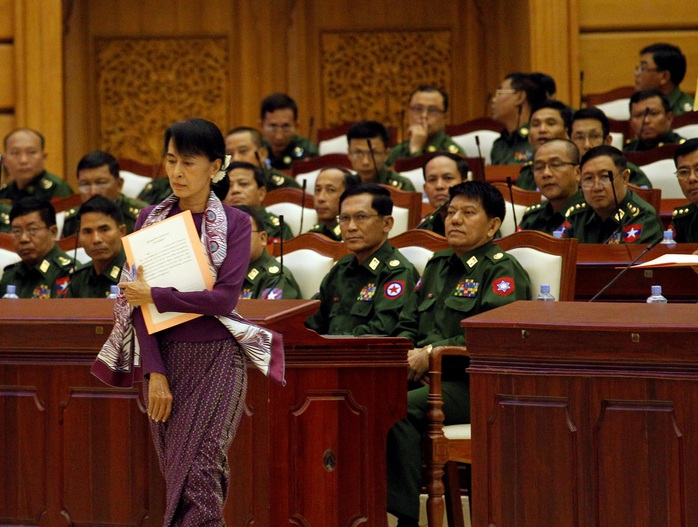 Mỹ đóng băng 1 tỉ USD, trừng phạt lãnh đạo quân đội Myanmar - Ảnh 2.