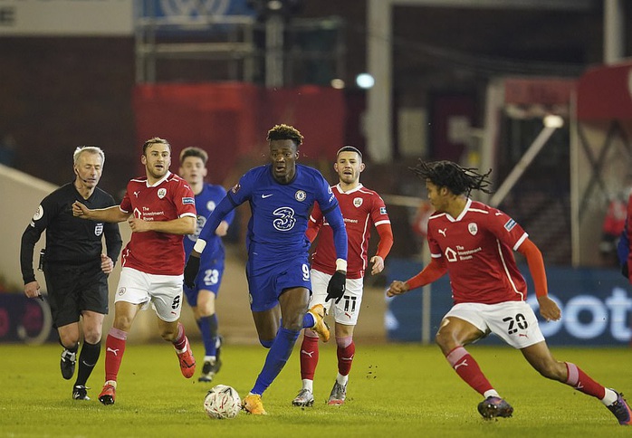 Chelsea trừng phạt chủ nhà Barnsley, mơ xa bán kết FA Cup - Ảnh 4.