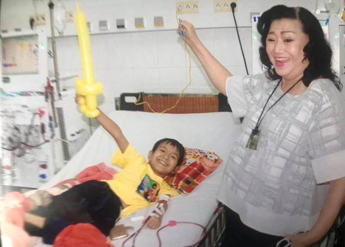 Kỳ nữ Kim Cương khởi động chương trình chăm sóc bệnh nhi ung thư - Ảnh 4.