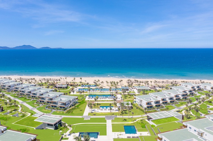 Resort dành cho gia đình của Công ty Vịnh Thiên Đường vào Top 10 khu nghỉ dưỡng tốt nhất Việt Nam - Ảnh 1.