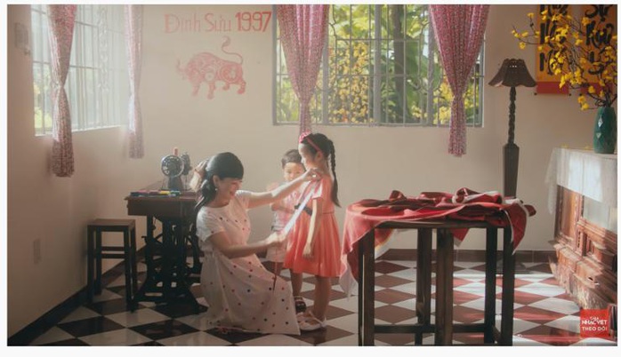 Chẳng cần pháo hoa, khi Tết bên bàn ăn đơn giản vẫn nghe tim rộn ràng - Ảnh 1. Chẳng cần pháo hoa, khi Tết bên bàn ăn đơn giản vẫn nghe tim rộn ràng - Ảnh 1.