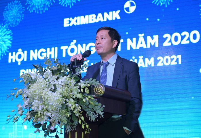 Eximbank vận hành mô hình mới, vượt qua khó khăn - Ảnh 1. Eximbank vận hành mô hình mới, vượt qua khó khăn - Ảnh 1.