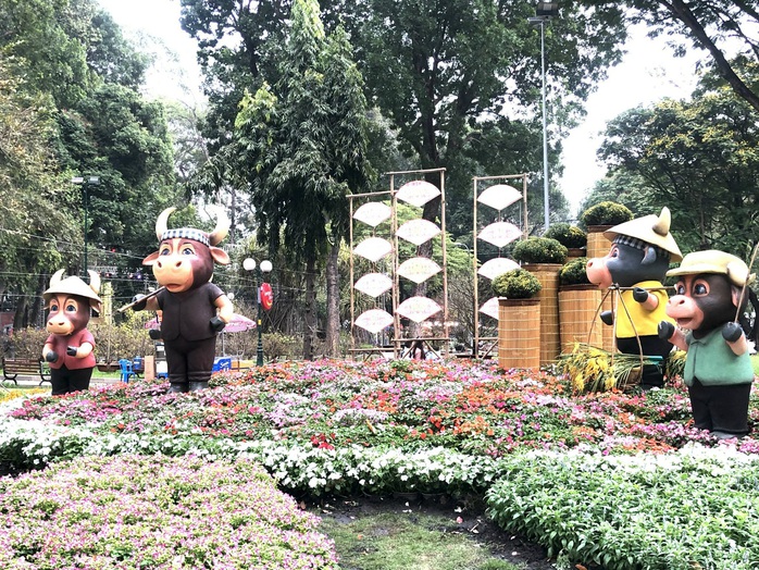 Khai mạc Hội Hoa Xuân Tân Sửu tại công viên Tao Đàn - Ảnh 3. Khai mạc Hội Hoa Xuân Tân Sửu tại công viên Tao Đàn - Ảnh 3.