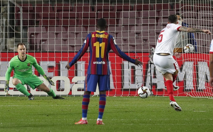 Ngược dòng siêu kịch tính, Barcelona đoạt vé dự chung kết Cúp Nhà vua - Ảnh 4.