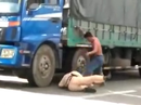 Xô xát với CSGT, 1 người bị tạm giữ Xô xát với CSGT, 1 người bị tạm giữ