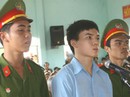 Thảm kịch từ mối tình vụng trộm với "phi công trẻ" Thảm kịch từ mối tình vụng trộm với "phi công trẻ"