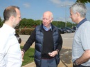Mourinho nhắc lại “món nợ” World Cup khi gặp huyền thoại Charlton Mourinho nhắc lại “món nợ” World Cup khi gặp huyền thoại Charlton