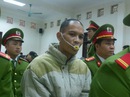 Bị cáo thảm sát 4 bà cháu gửi lời cảm ơn Tướng Hồ Sỹ Tiến Bị cáo thảm sát 4 bà cháu gửi lời cảm ơn Tướng Hồ Sỹ Tiến