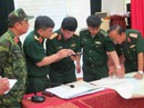Phi công Nguyễn Hữu Cường tham gia tìm đồng đội Phi công Nguyễn Hữu Cường tham gia tìm đồng đội