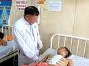Dùng cưa điện chẻ xương ức cứu nạn nhân thủng tim Dùng cưa điện chẻ xương ức cứu nạn nhân thủng tim