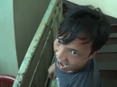 Thanh niên đòi đốt CSGT, náo động đường phố Thanh niên đòi đốt CSGT, náo động đường phố