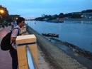 Hốt hoảng thấy thi thể trôi dưới cầu Kinh Thanh Đa Hốt hoảng thấy thi thể trôi dưới cầu Kinh Thanh Đa