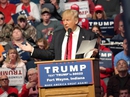 Ông Trump: Không để Trung Quốc tiếp tục "cưỡng hiếp" nước Mỹ Ông Trump: Không để Trung Quốc tiếp tục "cưỡng hiếp" nước Mỹ