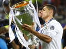 Ronaldo lấn lướt Messi Ronaldo lấn lướt Messi