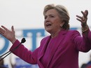 Hé lộ lý do sếp FBI đột ngột ngáng đường bà Clinton Hé lộ lý do sếp FBI đột ngột ngáng đường bà Clinton