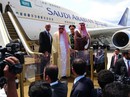 Vua Ả Rập Saudi mua hơn 6 tấn hàng lưu niệm ở Bali Vua Ả Rập Saudi mua hơn 6 tấn hàng lưu niệm ở Bali