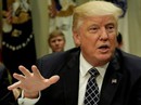 Ông Trump gặp vạ vì bóng gió "ghi âm" cựu giám đốc FBI Ông Trump gặp vạ vì bóng gió "ghi âm" cựu giám đốc FBI