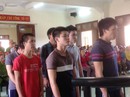 Lao vào nhà trưởng công an chém như phim Lao vào nhà trưởng công an chém như phim