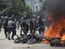 Bầu cử hội đồng lập hiến Venezuela: 15 người chết Bầu cử hội đồng lập hiến Venezuela: 15 người chết