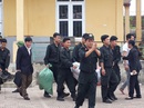 Công an Hà Nội kêu gọi người bắt giữ 38 cán bộ, cảnh sát ở Đồng Tâm đầu thú Công an Hà Nội kêu gọi người bắt giữ 38 cán bộ, cảnh sát ở Đồng Tâm đầu thú