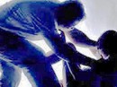 Mẹ vắng nhà lúc rạng sáng, bé 9 tuổi bị cướp hiếp dâm Mẹ vắng nhà lúc rạng sáng, bé 9 tuổi bị cướp hiếp dâm