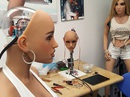 Coi chừng mất mạng vì robot tình dục Coi chừng mất mạng vì robot tình dục