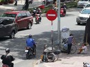 Vô tư đi vào đường một chiều Vô tư đi vào đường một chiều