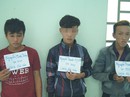 Giả mua iPhone 7, băng cướp tuổi teen gí roi điện cướp hàng Giả mua iPhone 7, băng cướp tuổi teen gí roi điện cướp hàng