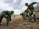 Toàn cảnh tìm hài cốt liệt sĩ ở sân bay Tân Sơn Nhất Toàn cảnh tìm hài cốt liệt sĩ ở sân bay Tân Sơn Nhất