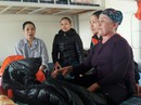 Những “người đàn bà trọc” Những “người đàn bà trọc”