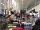 Sự cố máy tính, khách xếp hàng dài chờ nhập cảnh ở Nội Bài Sự cố máy tính, khách xếp hàng dài chờ nhập cảnh ở Nội Bài