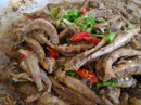 Cá cơm kho ăn với cơm nóng đến cạn nồi Cá cơm kho ăn với cơm nóng đến cạn nồi