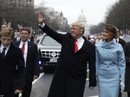 Ông Trump dẫn đầu đoàn diễu hành nhậm chức Ông Trump dẫn đầu đoàn diễu hành nhậm chức