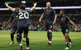 Haaland và thủ môn tỏa sáng, Man City áp sát kỷ lục vô địch