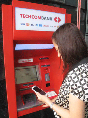 Dịch vụ chuyển tiền tới thuê bao di động là một trong những giải pháp mới nhất của Techcombank