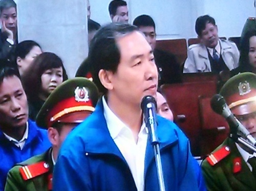 
	Bị cáo Dương Chí Dũng tại phiên tòa sơ thẩm của TAND TP Hà Nội