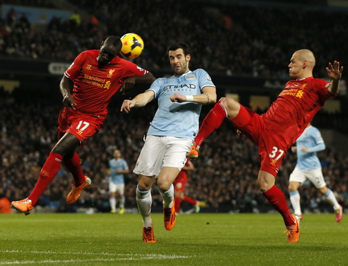 Negredo ấn định chiến thắng cho Man City