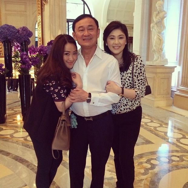 Ông Thaksin Shinawatra và con gái