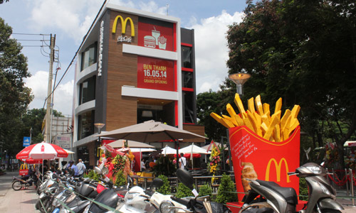 McDonalds Việt Nam cho hay đã xác định được 5 vị trí để mở nhà hàng và đã công bố 3 địa điểm nhưng đơn vị này chưa có động thái tiến ra Hà Nội trong năm 2014. Ảnh: Vũ Lê