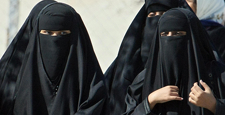 Phụ nữ Ả Rập Saudi. Ảnh: BBC