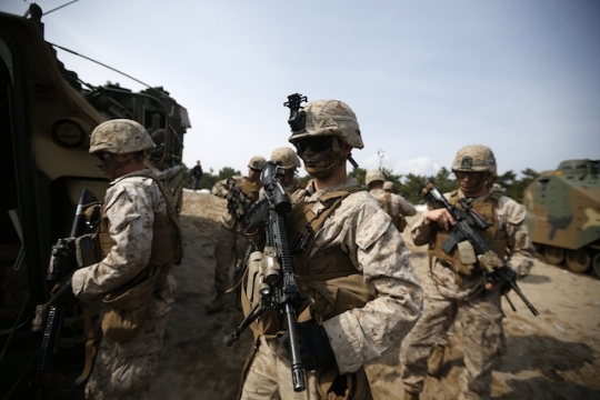 Quân đội Mỹ tham gia một cuộc tập trận Mỹ-Hàn hôm 31-3. Ảnh: Reuters