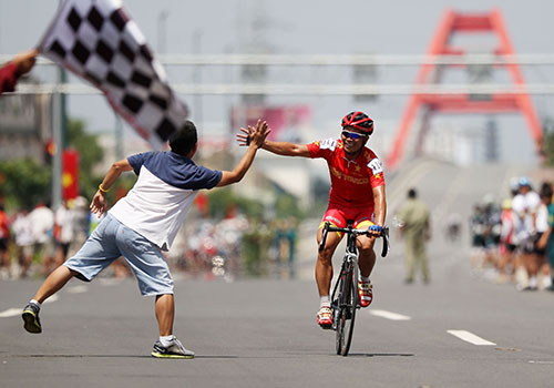 Mai Công Hiếu về nhất ở cự ly 60 km cho hệ phong trào